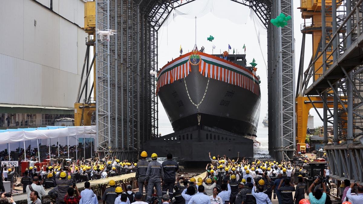 Mazagon Dock Shipbuilders Shares Drop 7% as Government Announces Stake Sale via OFS