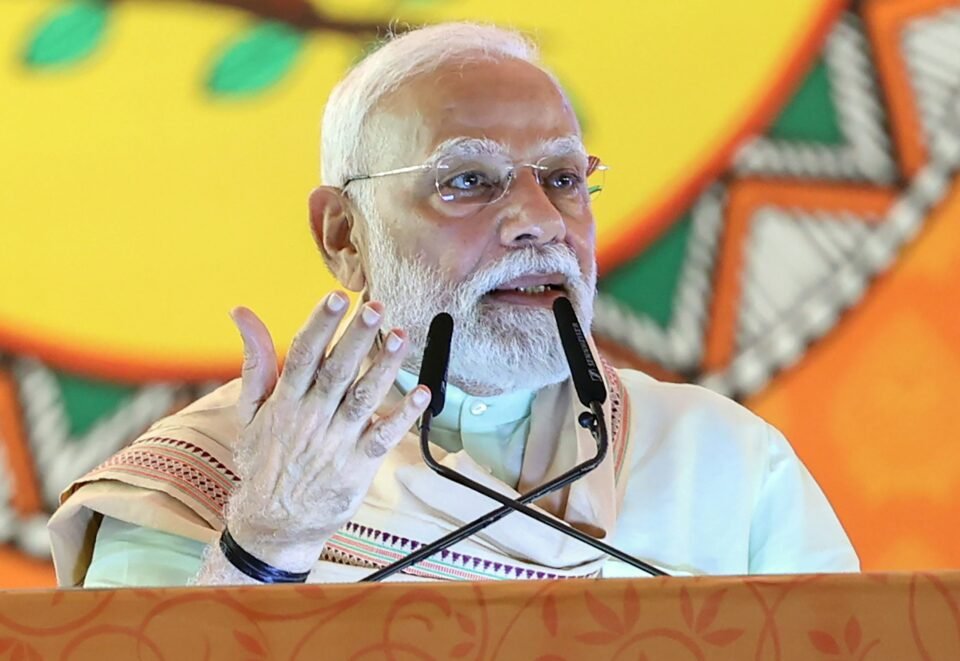 PM Modi Launches Development Projects in Dhar Madhya Pradesh