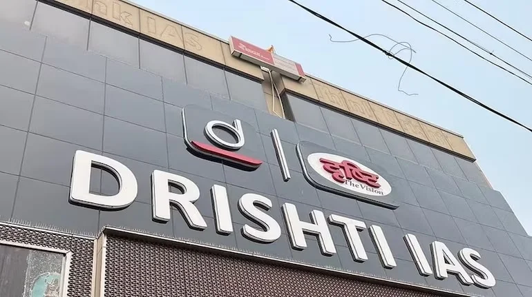 CCPA imposes ₹5 lakh fine on Drishti IAS for misleading UPSC 2022 result advertisements.